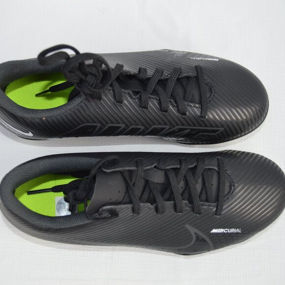 Nike Mercurial Vapor 15 Club FG MG (GS) Shadow Pack Size 3Y (New) - Picture 8 of 10